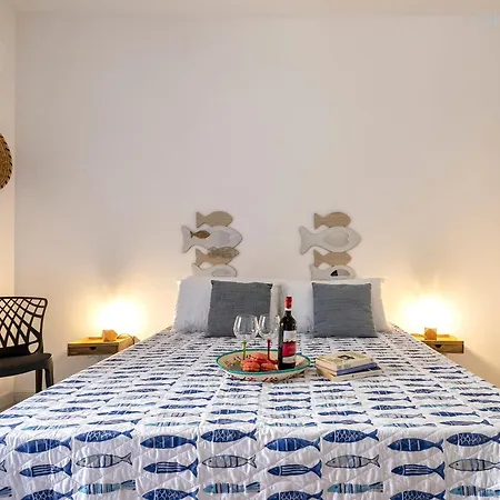 Appartement Hiddengarden With Garden And Jacuzzi In The Center Of The Of *