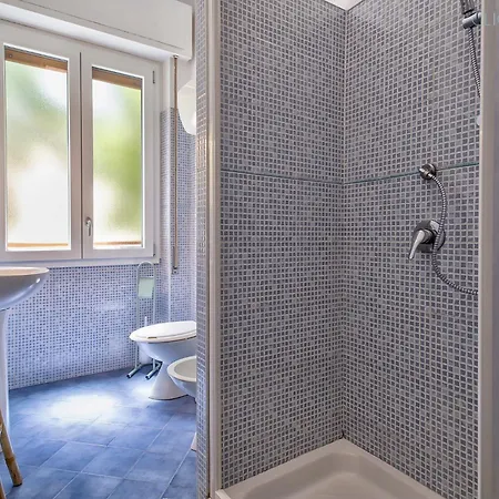 Hiddengarden With Garden And Jacuzzi In The Center Of The Of * Αλγκέρο