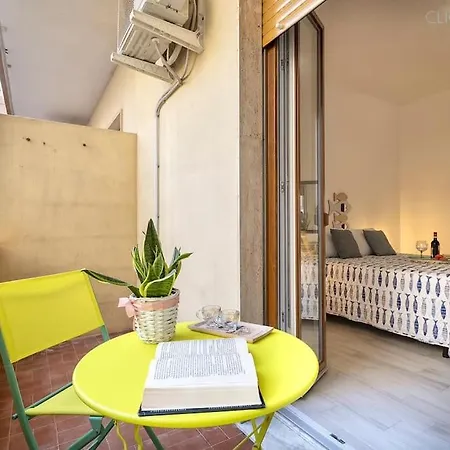 Hiddengarden With Garden And Jacuzzi In The Center Of The Of Apartment *